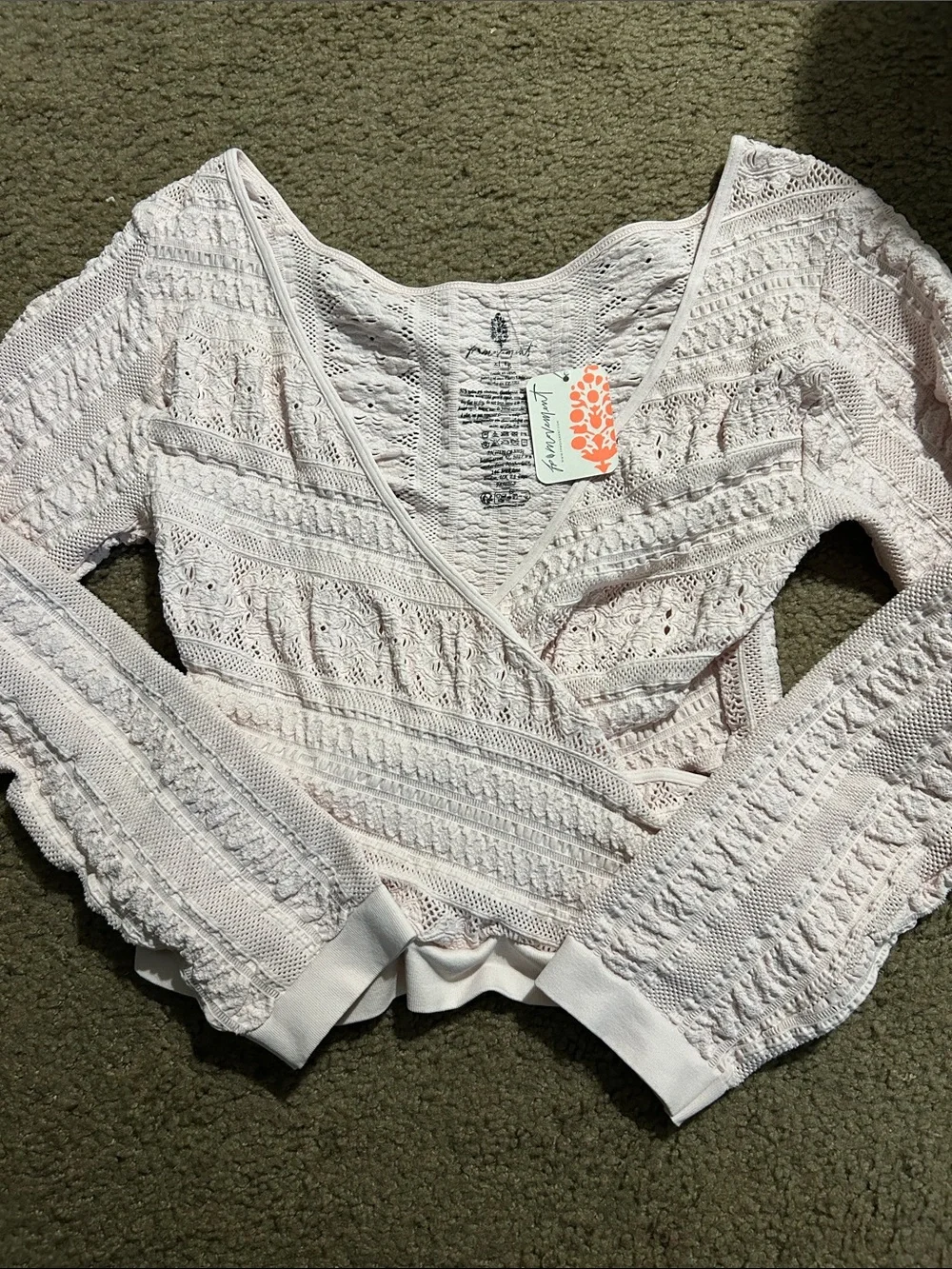 NWT! FP Free People Movement Vixen Long Sleeve Layer Sz XL